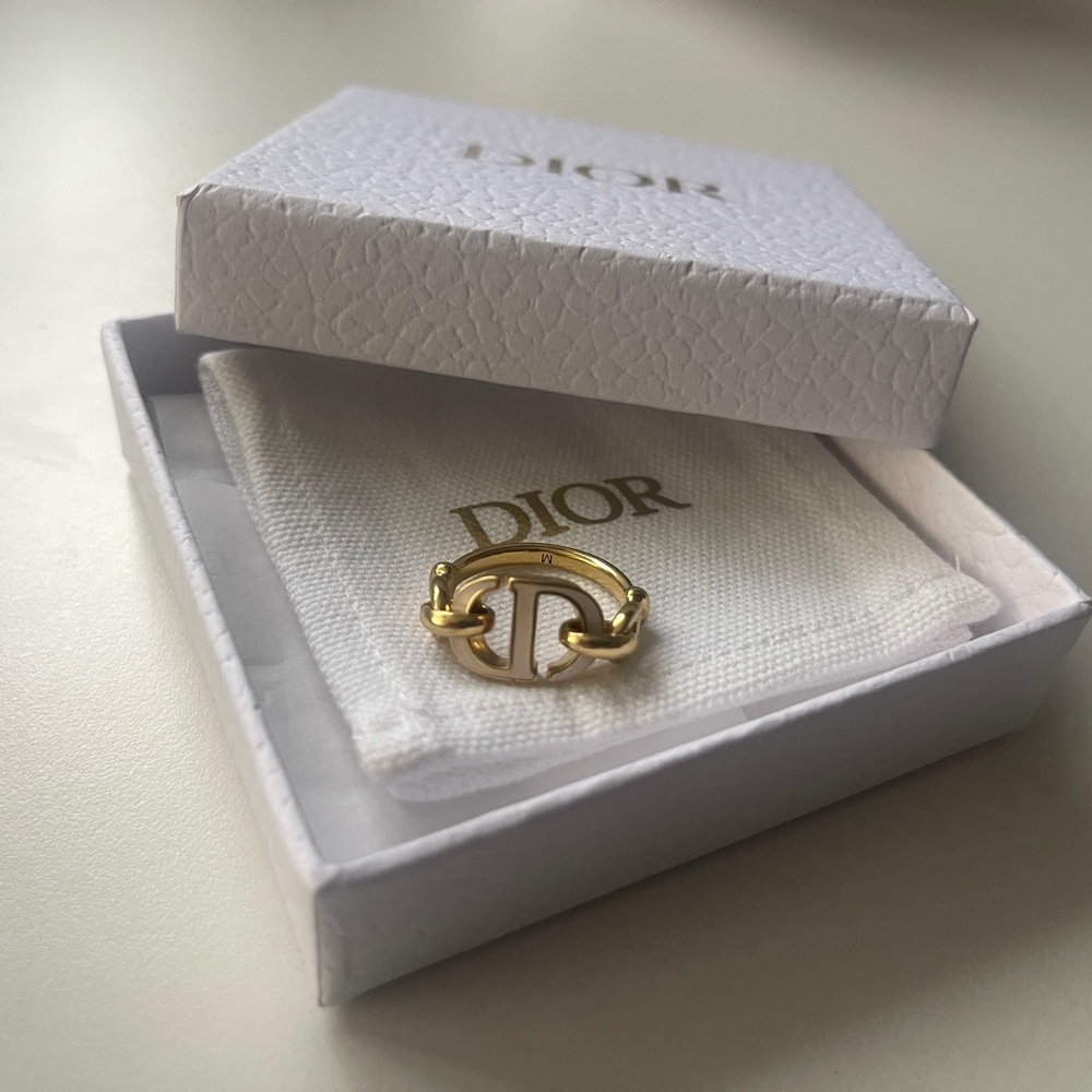 Dior Gold Monogram Ring - Picture 4 of 6